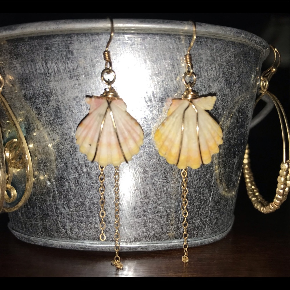 Sunrise Shell Earrings